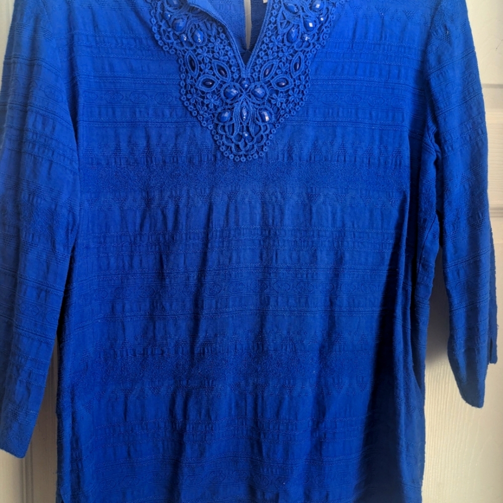 Women's Top